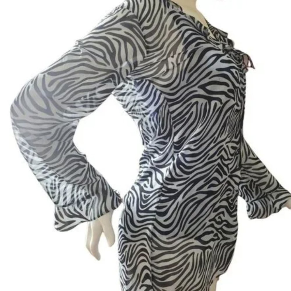 Victoria’s Secret Dead stock Zebra Long Sleeve Sheer Blouse NWT